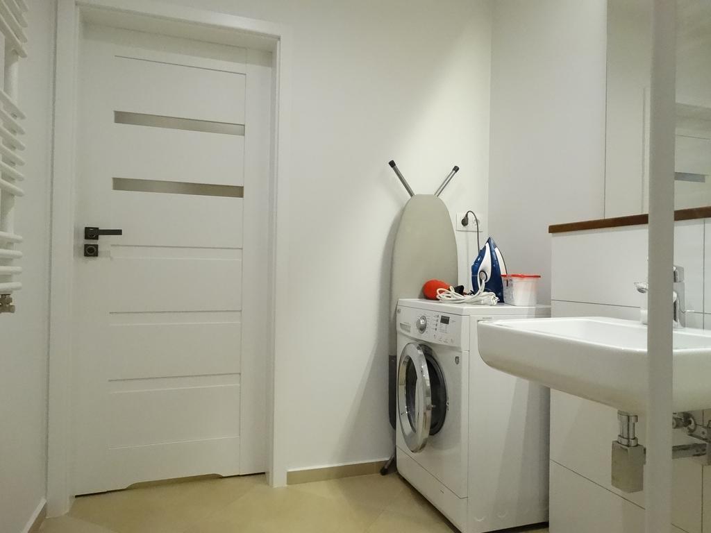 Apartment In The Heart Of Varşovia Exterior foto