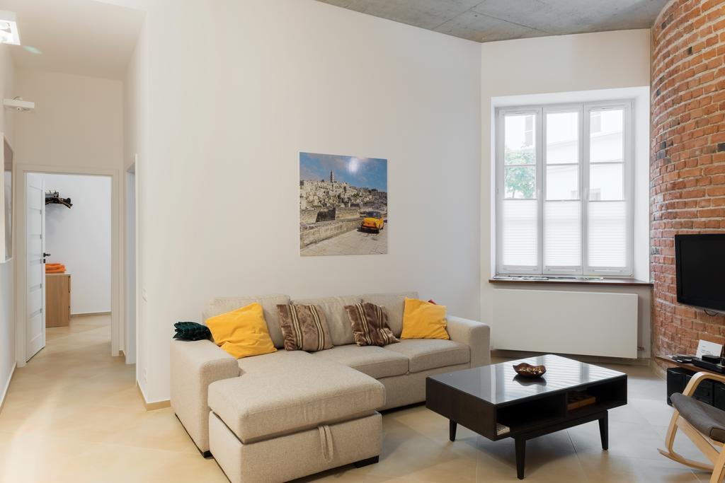 Apartment In The Heart Of Varşovia Exterior foto